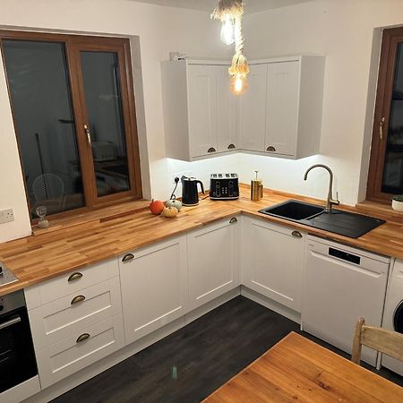 3 Bed Ground Floor Apartment - Hot Tub Optional Upgrade ハイス エクステリア 写真